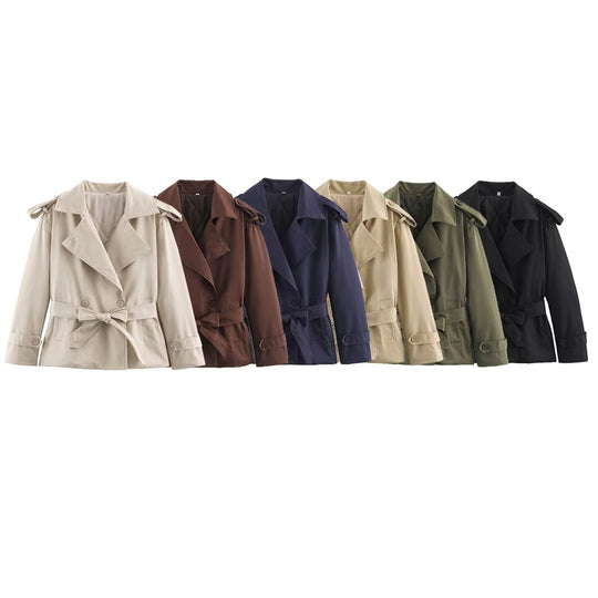 Damen Taillierte Kurz-Trenchjacke mit Bindegürtel und Schulterpatten Nord Taschen