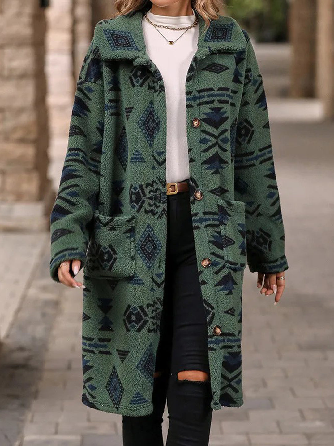 Damen Teddy-Mantel mit Aztekenmuster, Knopfleiste und aufgesetzten Taschen Nord Taschen
