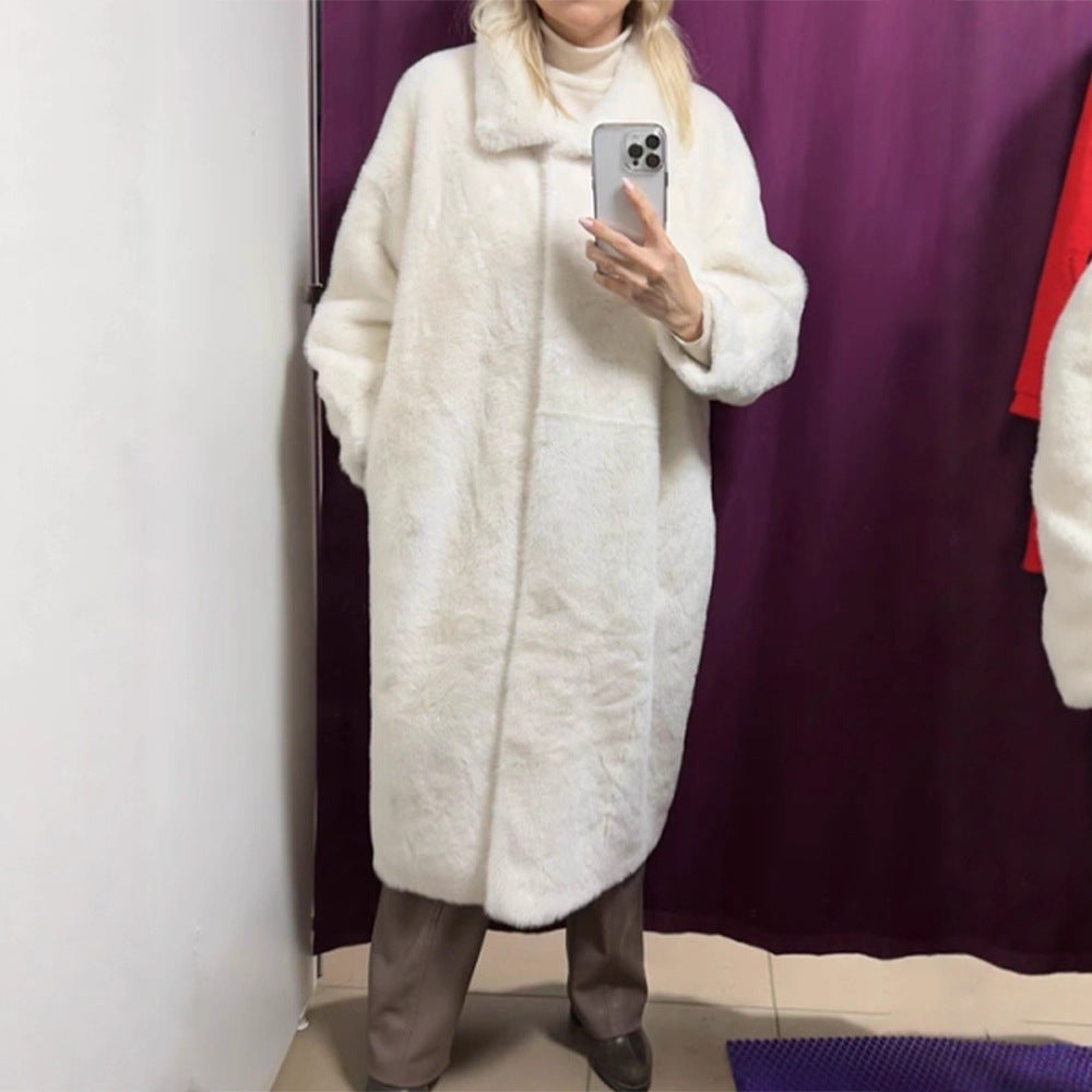 Damen Maxi Kunstfell-Mantel mit Oversize-Schnitt und aufgesetzten Taschen Nord Taschen