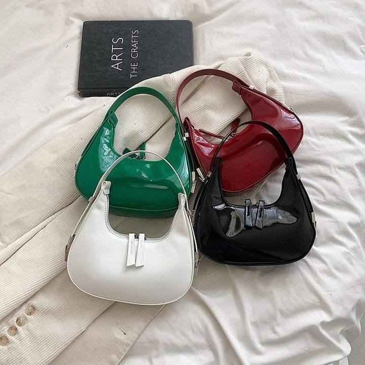Damen Hobo-Tasche mit glänzender Oberfläche und einzigartigem Design Nord Taschen