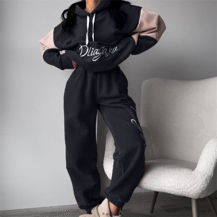 Damen kuscheliges Hoodie-Set mit kontrastärmel, elastischer High-Waist-Jogginghose und überschnittener Kapuze Nord Taschen