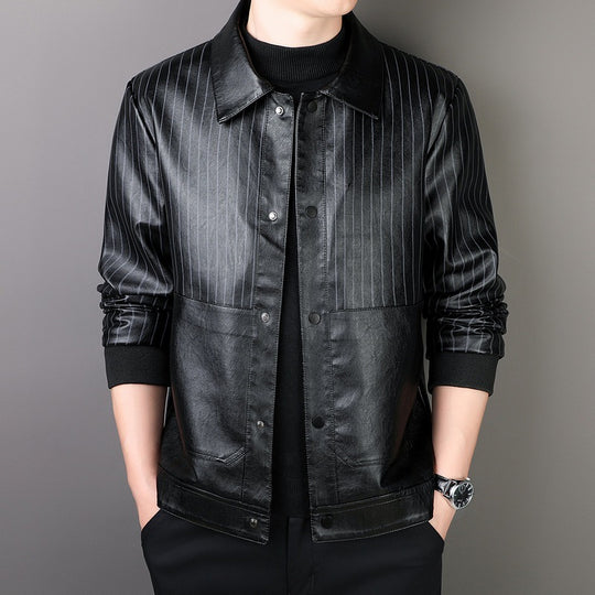 Herren Pinstripe Kunstleder-Truckerjacke mit Druckknopffront und gerippten Bündchen Nord Taschen