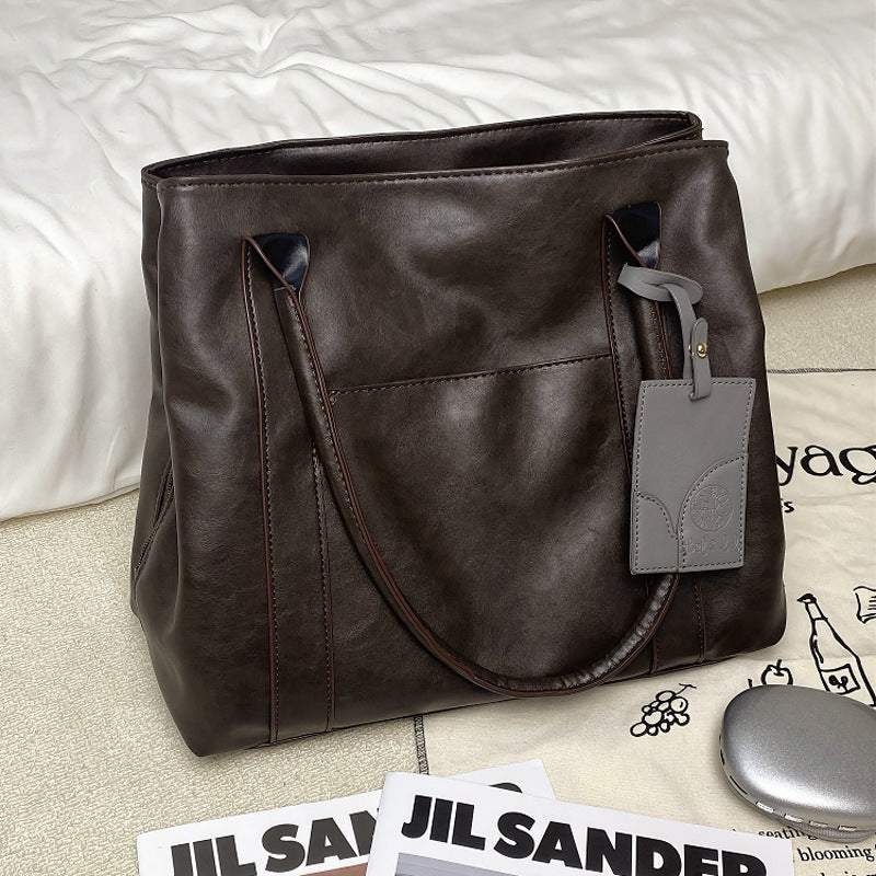 Damen elegante Tragetasche mit modischen Details Nord Taschen