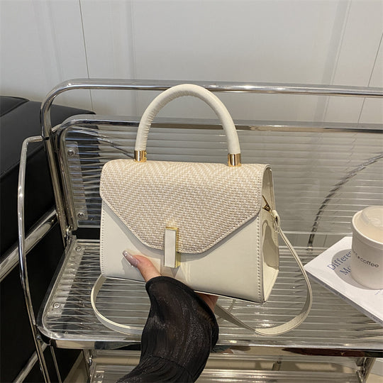 Damen elegante Umhängetasche mit strukturiertem Leder und glänzenden Akzenten Nord Taschen