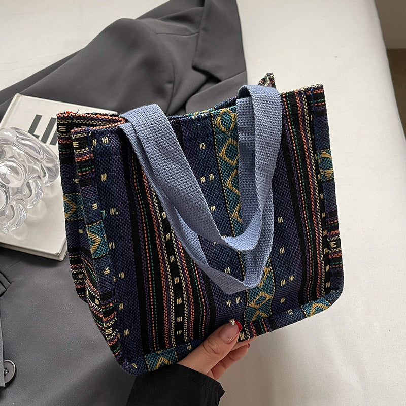 Damen Handtasche mit farbenfrohem geometrischen Muster Nord Taschen