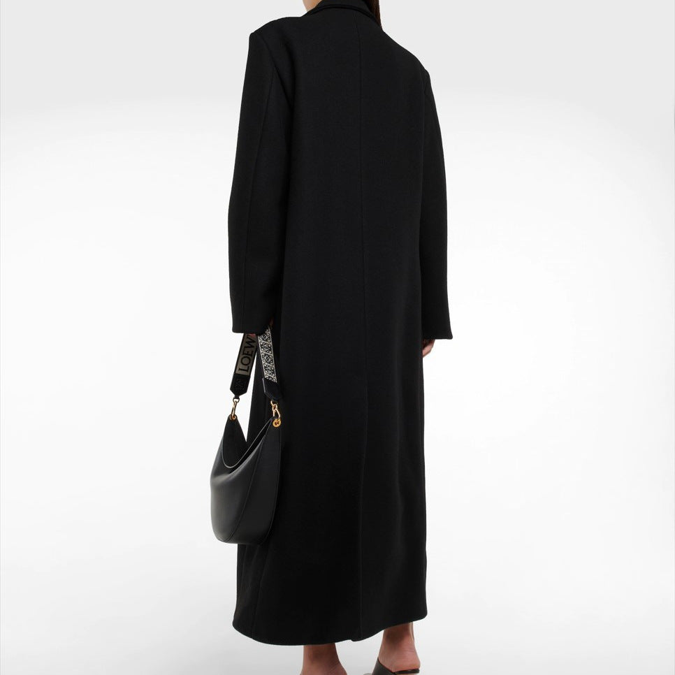 Damen Bodenlanger Longline Einreiher Wollmix-Mantel mit markanter Schulterpartie Nord Taschen