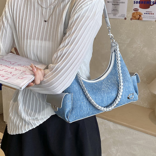 Damen elegante Beuteltasche aus Denim mit dekorativer Kettenverzierung Nord Taschen
