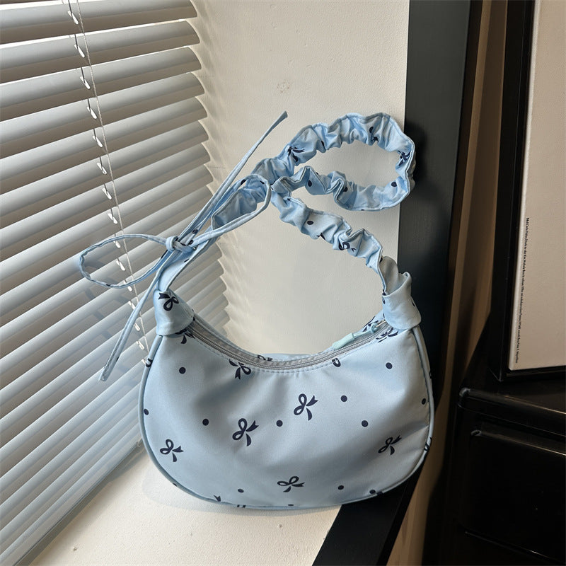 Damen modische Umhängetasche mit verspieltem Schlaufen-Design Nord Taschen