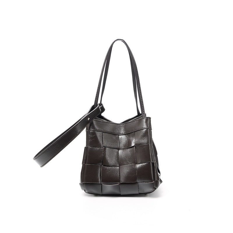 Damen trendige Schultertasche im modernen Flecht-Design Nord Taschen