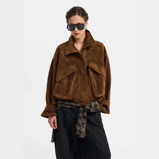 Damen Oversize Veloursleder-Blouson mit großen Pattentaschen und Stehkragen Nord Taschen