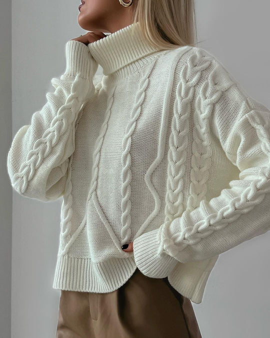 Damen Grobstrick-Rollkragenpullover mit Zopfstrick-Details Nord Taschen