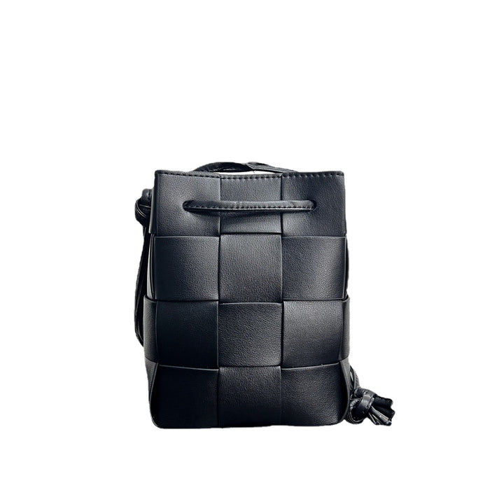 Damen Handtasche im modernen Woven-Design von Nord Taschen