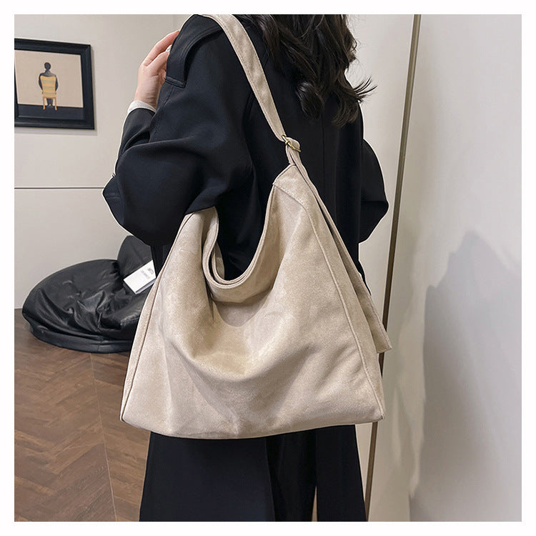 Damen Soft-Leder Schultertasche Nord Taschen