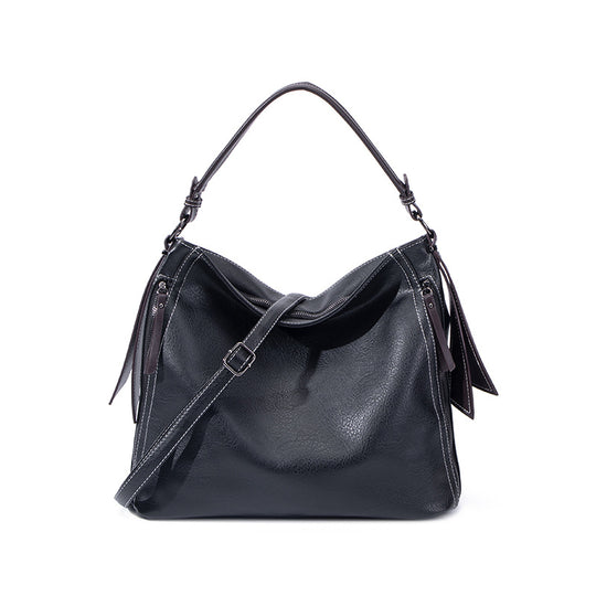 Damen Hobo-Tasche mit großzügigem Innenraum und eleganten Details Nord Taschen