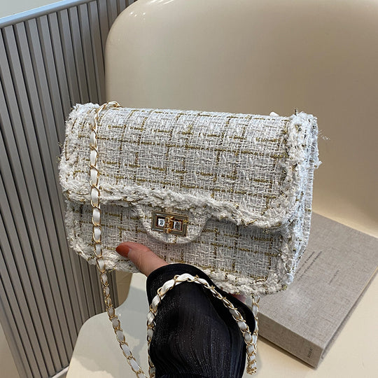 Damen Umhängetasche mit strukturiertem Tweeddesign und schickem Kettenhenkel Nord Taschen