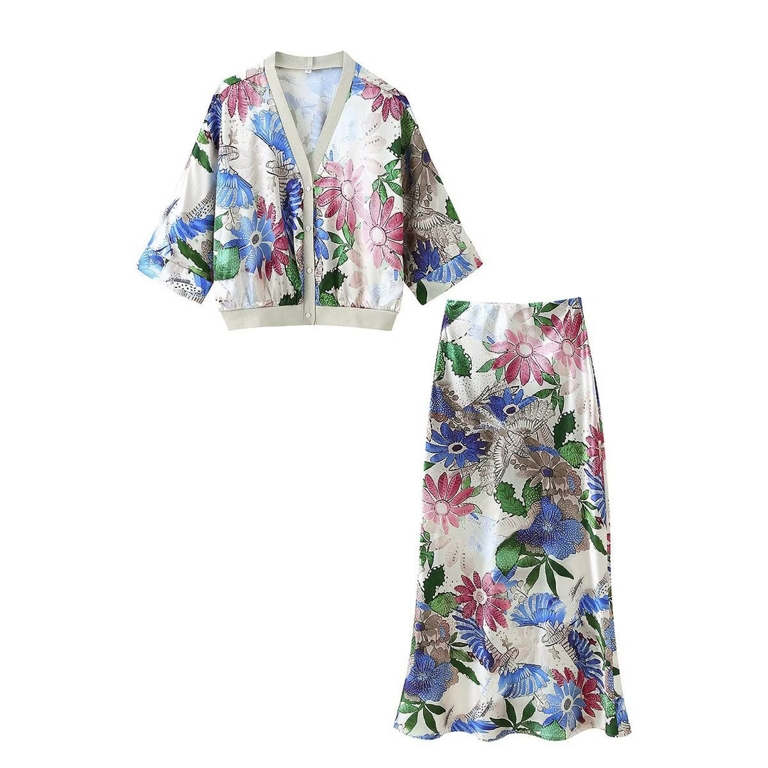 Damen Zweiteiliges Satin-Set mit floral bedruckter Kurzjacke und Bias‑Cut Midirock Nord Taschen