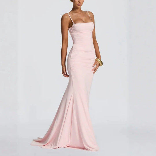Damen Elegantes Tailliertes Maxikleid mit Raffungen Avellé
