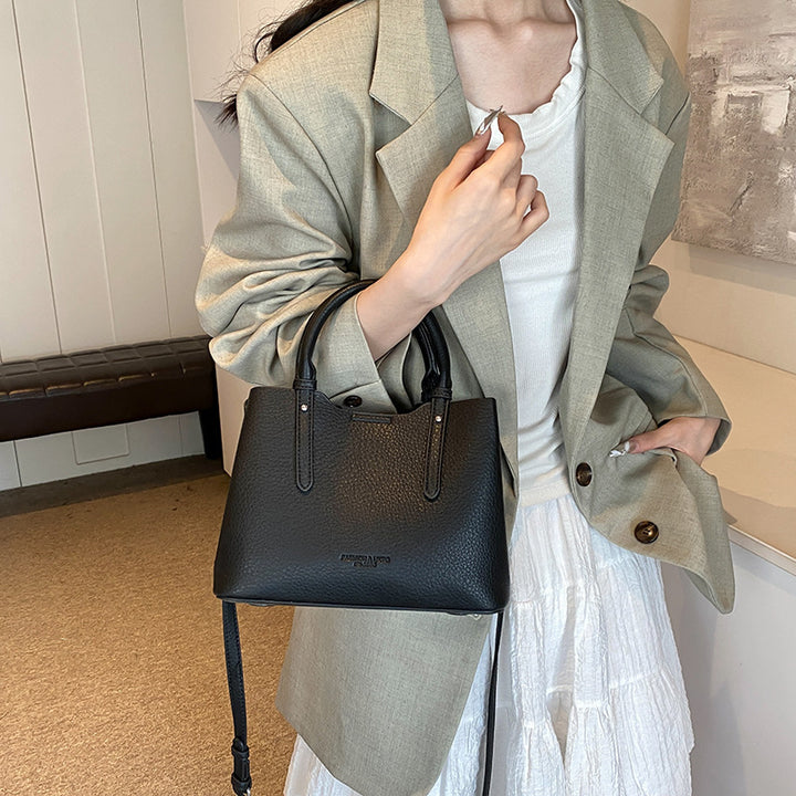 Damen elegante Handtasche mit strukturiertem Obermaterial Nord Taschen