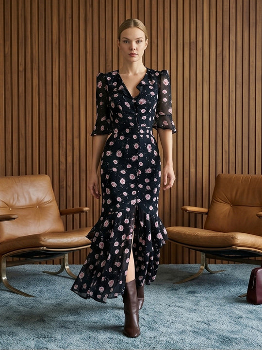 Damen Tailliertes Chiffon-Midikleid mit V-Ausschnitt, dreiviertel Ärmeln und Stufenvolant Nord Taschen