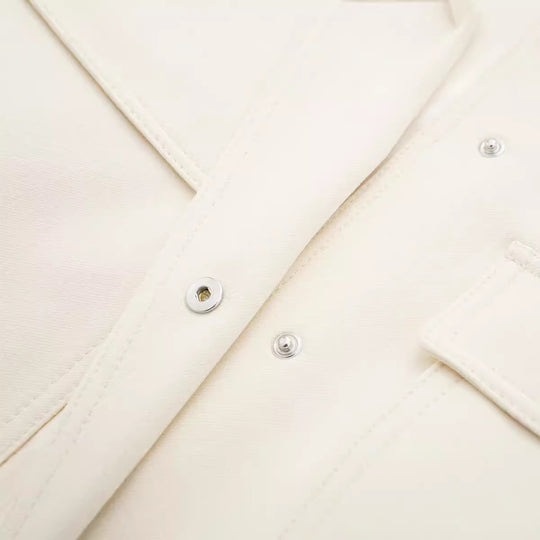 Damen Kurze Boxy‑Blousonjacke mit verdeckten Druckknöpfen, Pattentaschen und geripptem Saum Nord Taschen