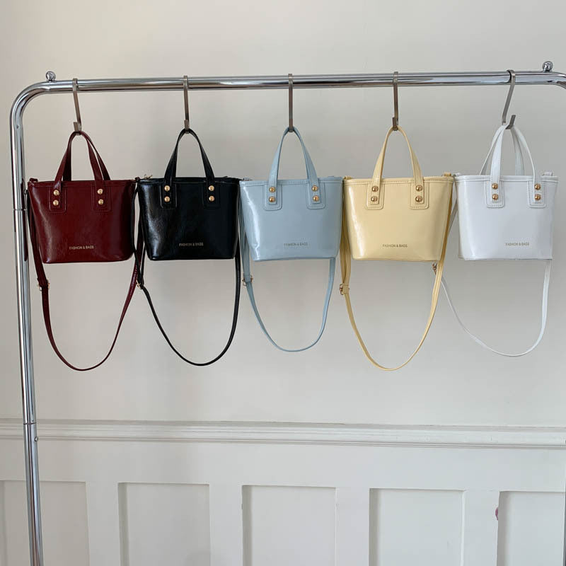 Damen Mini-Handtasche mit elegantem Tragegriff und praktischem Innenfach Nord Taschen