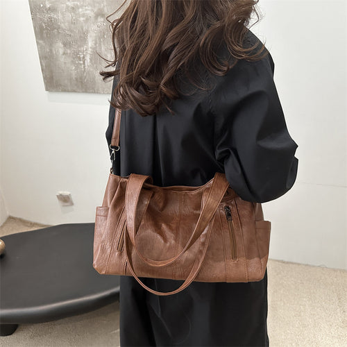Damen geräumige Handtasche aus hochwertigem Kunstleder mit praktischen Außentaschen Nord Taschen
