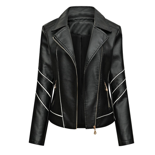 Damen Taillierte Kunstleder‑Bikerjacke mit asymmetrischen Ziernähten und Reißverschlusstaschen Nord Taschen