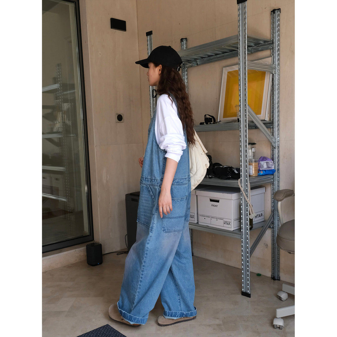 Damen Weite Denim‑Latzhose im Baggy‑Stil mit tiefem V‑Ausschnitt und Knopfleiste Nord Taschen