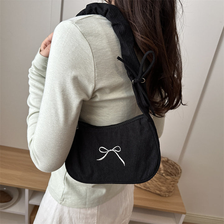 Damen Kleine Umhängetasche mit raffiniertem Kordelzug Nord Taschen
