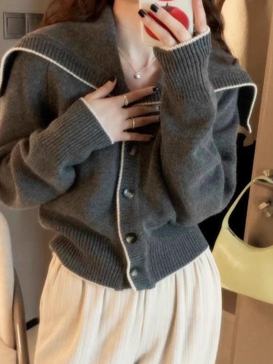 Damen Strickcardigan mit übergroßem Matrosenkragen und kontrastkante Nord Taschen
