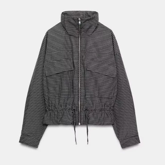 Damen Kurzjacke mit Taillenzug, Stehkragen und aufgesetzten Taschen Nord Taschen