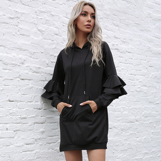 Damen Oversize-Kapuzenkleid mit zweistufigen Volantärmeln und Eingrifftasche Nord Taschen