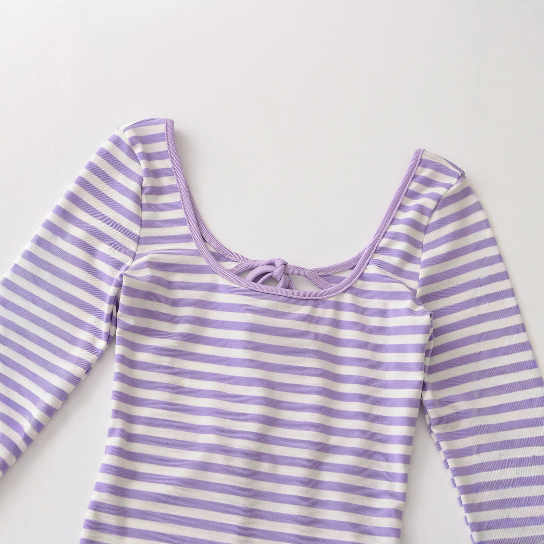 Damen Gestreiftes Langarmshirt mit tiefem Rundhalsausschnitt und Zierschleife Nord Taschen