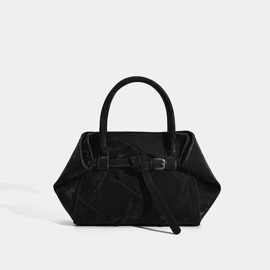 Damen Henkeltasche mit elegantem Faltendesign und luxuriösem Kettenakzent Nord Taschen