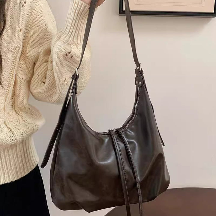 Damen Hobo-Tasche aus hochwertigem Kunstleder mit raffinierten Falten und elegantem Design Nord Taschen
