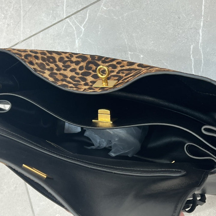 Damen Handtaschen-Set mit ausgefallenem Design und einzigartigem animal-print Nord Taschen