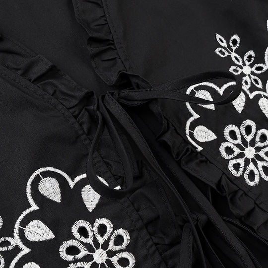 Damen Kurz geschnittene bestickte Bolero-Jacke mit Volantkragen und Bindebändern Nord Taschen