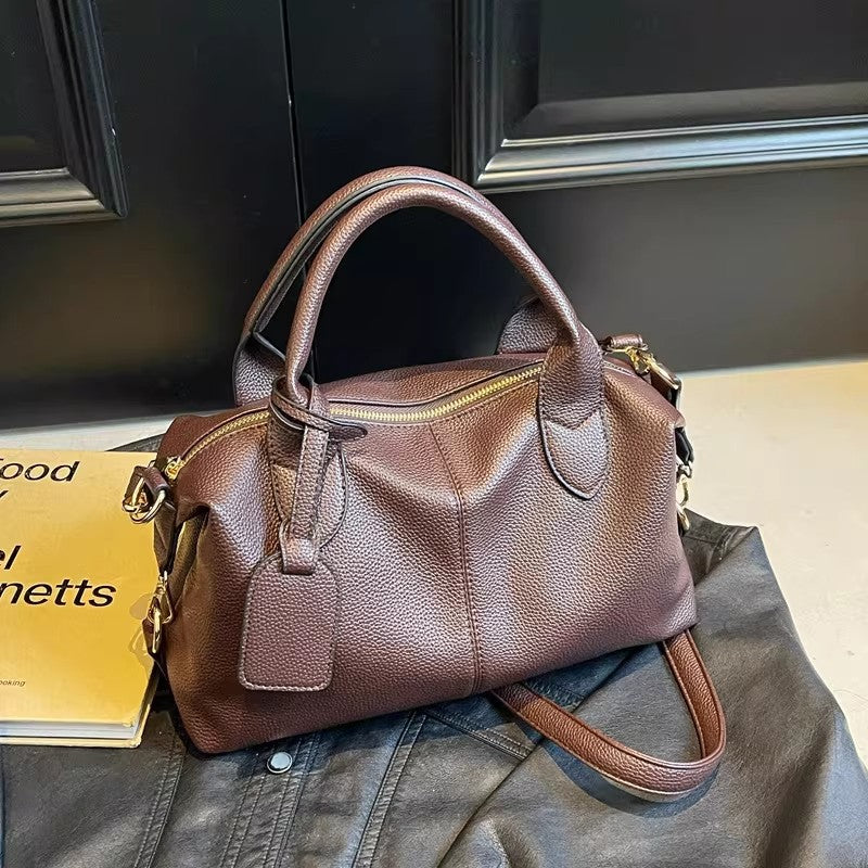 Damen Handtasche mit eleganter strukturiertem Obermaterial und abnehmbarem Schulterriemen Nord Taschen