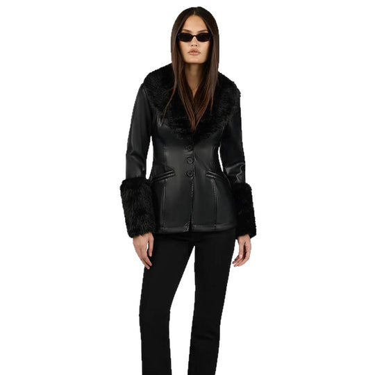 Damen Taillierter Lederimitat-Midimantel mit Wiener Nähten, voluminösem Faux‑Fur‑Schalkragen & Fellmanschetten Nord Taschen