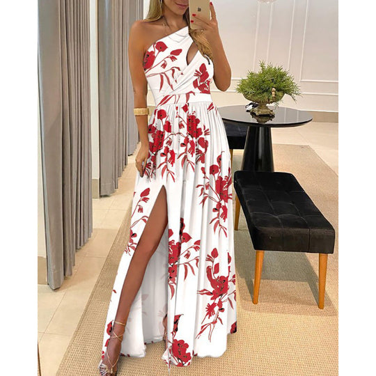 langes Kleid mit einem Schulter, schrägem Halsausschnitt, Blumenmuster und Schlitz am Saum