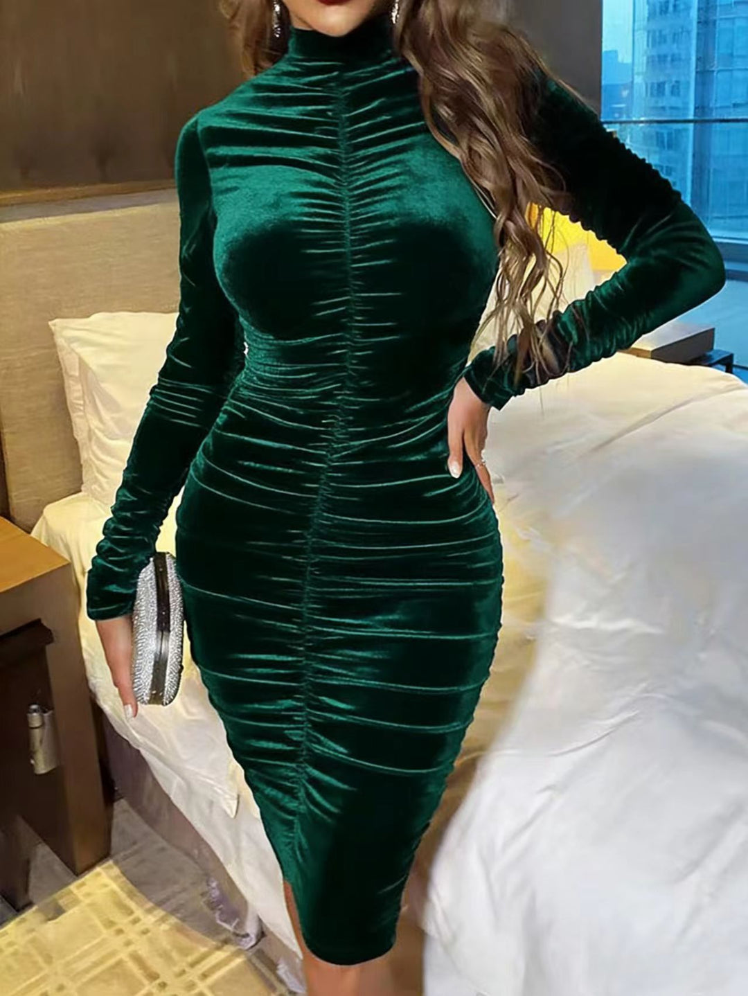 Damen Elegantes figurbetontes Samtkleid Nord Taschen