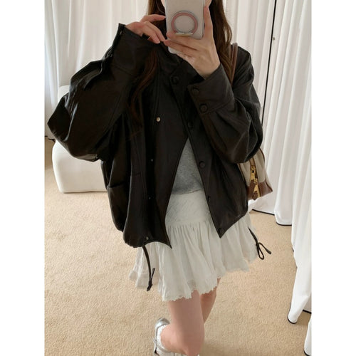Damen Oversized Bikerjacke aus Kunstleder mit breitem Revers und voluminösen Ärmeln Nord Taschen