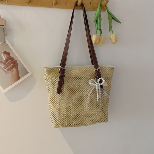 Damen stimmungsvolle Basttragetasche mit elegantem Perlenanhänger Nord Taschen
