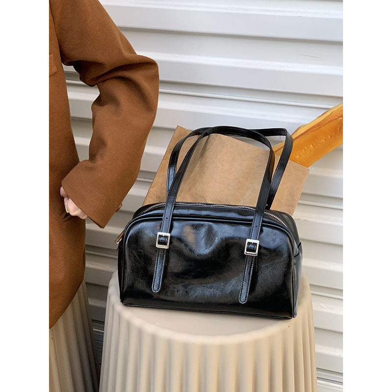 Damen elegante Umhängetasche mit verstellbaren Trageriemen und langlebiger Oberflächenstruktur Nord Taschen