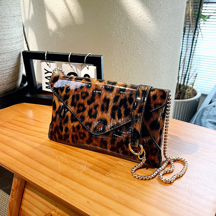 Damen elegante Clutch mit Leopard-Design Nord Taschen