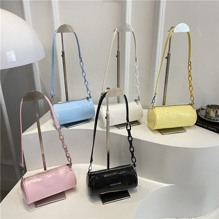 Damen modische Umhängetasche mit innovativem Ketten-Tragegurt Nord Taschen