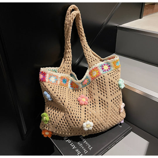 Damen gehäkelte Strandtasche mit bunten Blumenapplikationen Nord Taschen