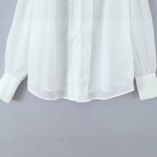 Damen Transparente Chiffon-Bluse mit Volumenärmeln, Spitzenbesatz und breiten Manschetten Nord Taschen