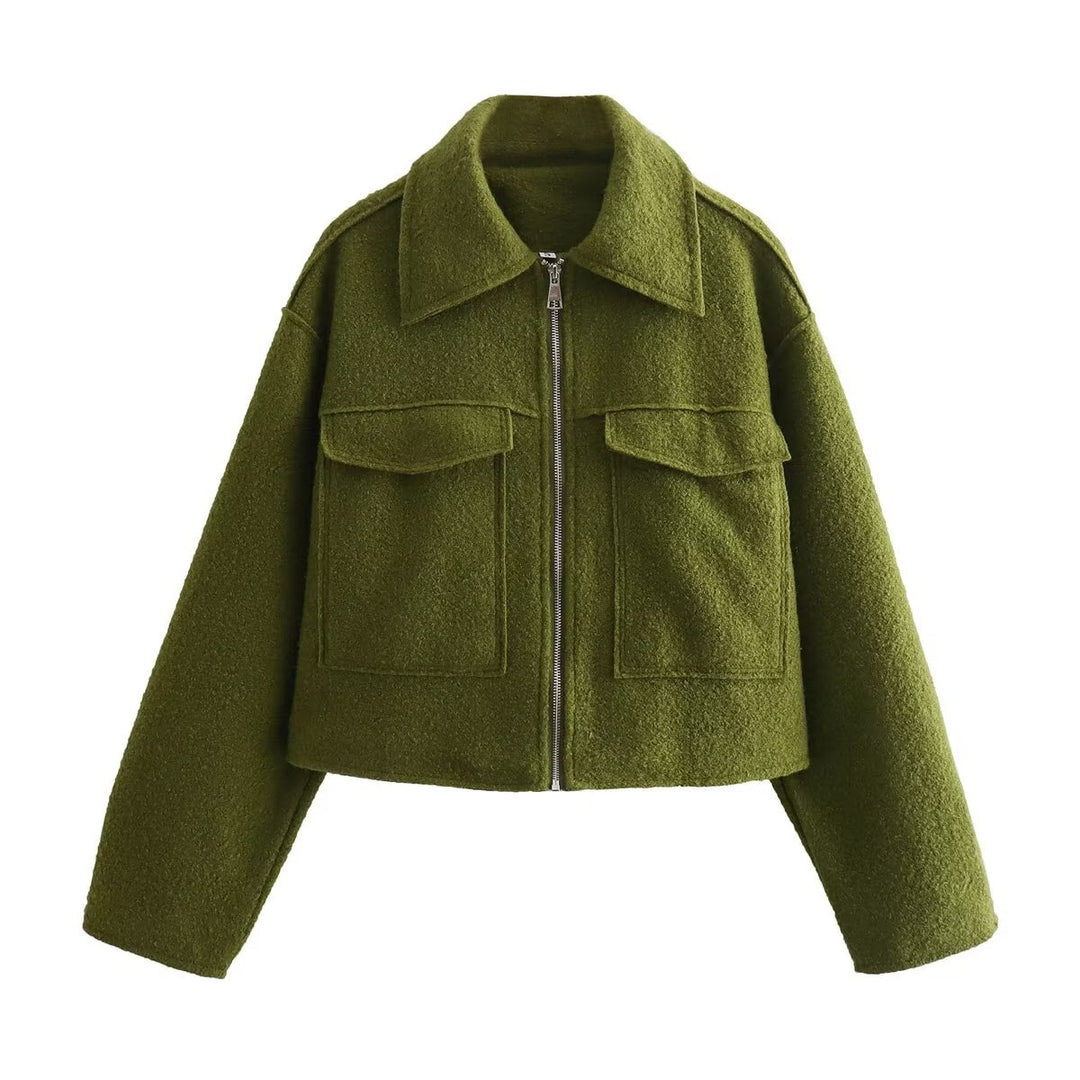 Damen Boxy-Cropped-Jacke aus Bouclé‑Wollmix mit Hemdkragen und aufgesetzten Pattentaschen Nord Taschen