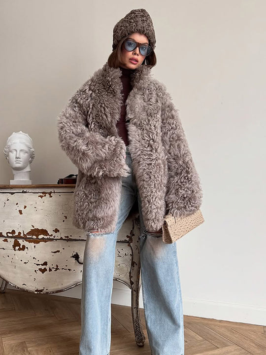 Damen Oversize Kunstfell‑Mantel mit lockiger Teddy‑Optik und weiter Boxy‑Silhouette Nord Taschen